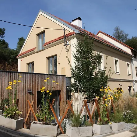 Apartment Ve Mlyne Trebotov